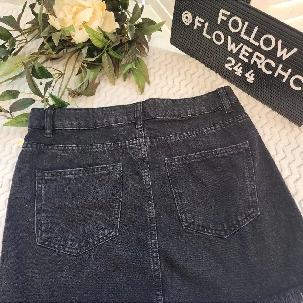WE THE FREE RAW HEM BLACK SKIRT SIZE 6 NWOT